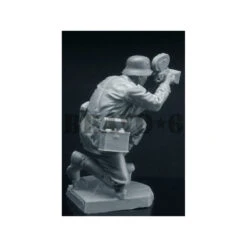 Bravo 6 German Soldier "Kriegsberichter " B6-35100 1/35 -Modèle Militaire Jouet bravo 6 german soldier kriegsberichter b6 35100 1 35 2