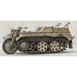 Freedom Modelkits® Kettenkraftrad Type HK101 1:16