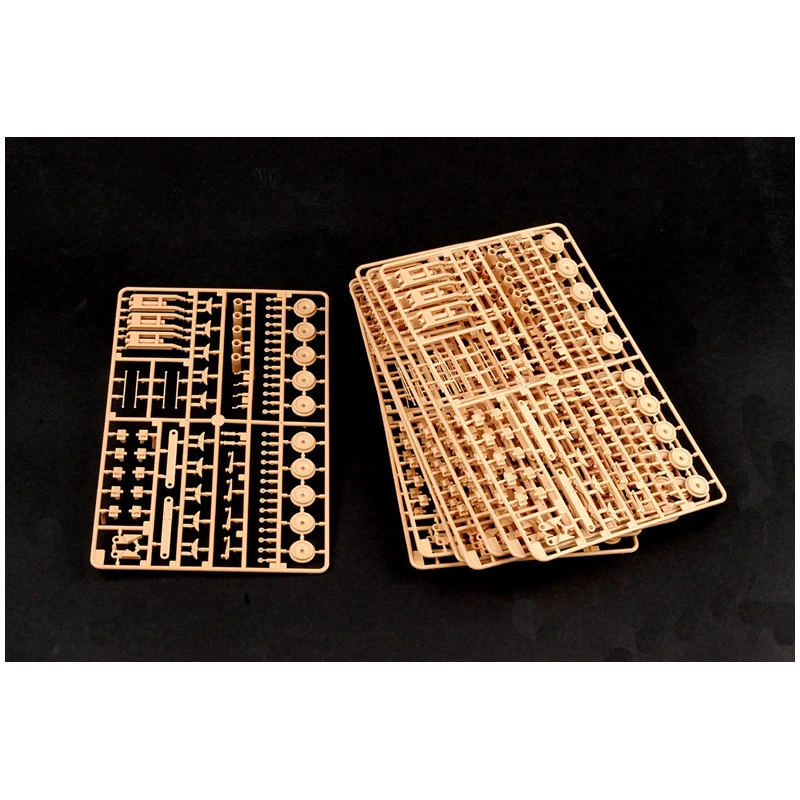 Hobby Boss® German 80cm K(E) Railway Gun "Dora" 1:72 15 Hobby Boss® German 80cm K(E) Railway Gun "Dora" 1:72 – Image 13