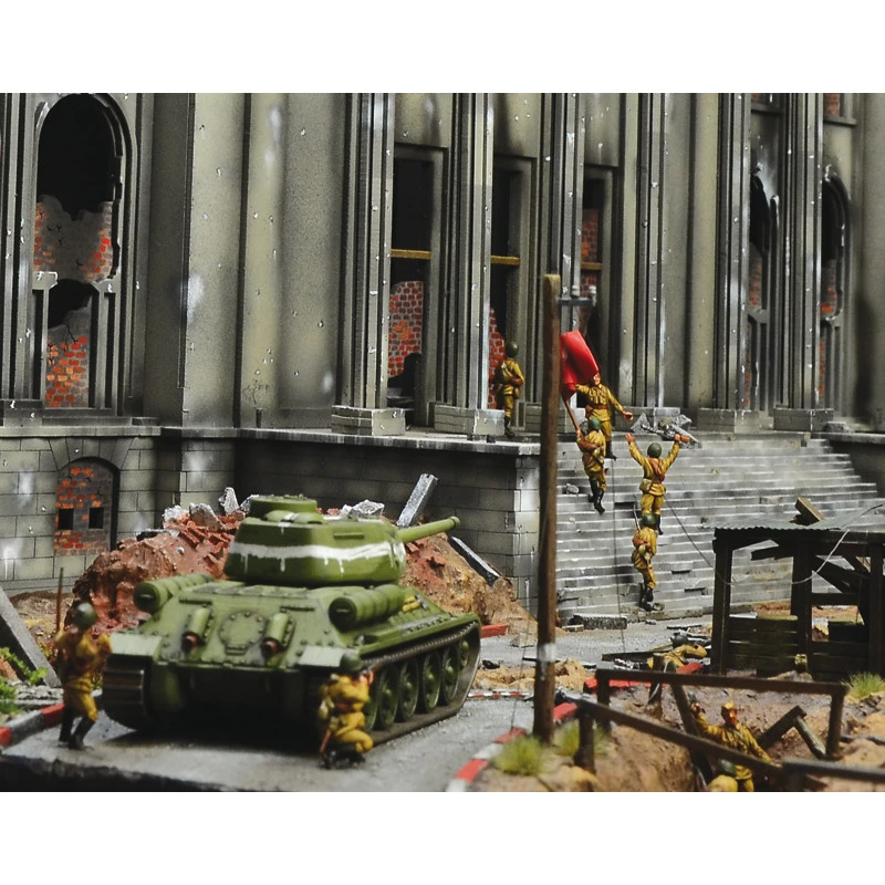 Italeri® Maquette Militaire Chute Du Reichstag Berlin 1945 1:72 4 Italeri® Maquette Militaire Chute Du Reichstag Berlin 1945 1:72 – Image 2