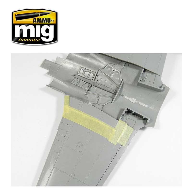 Pate Antidérapante Fine Noire Pour 1/72 - 1/48 20ml A.MIG-2034 5 Pate Antidérapante Fine Noire Pour 1/72 - 1/48 20ml A.MIG-2034 – Image 3