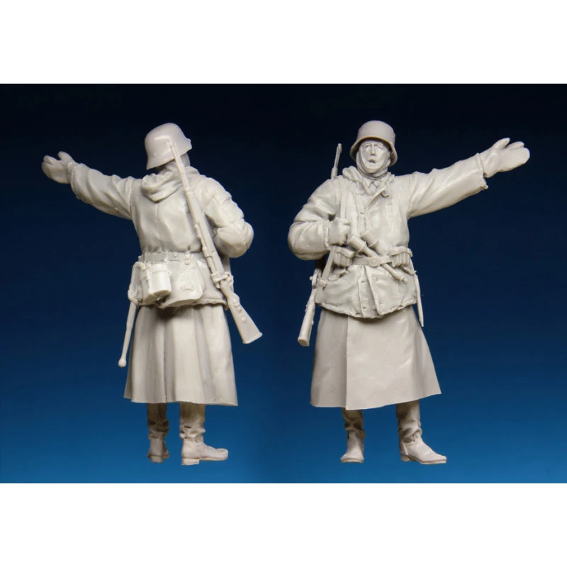 Stalingrad German Infantry Winter 1942-1943 S-3583 1/35 5 Stalingrad German Infantry Winter 1942-1943 S-3583 1/35 – Image 3
